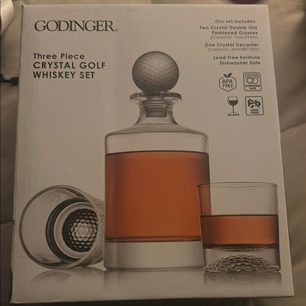 New in Box Godinger Crystal Golf Whiskey Set - Clear